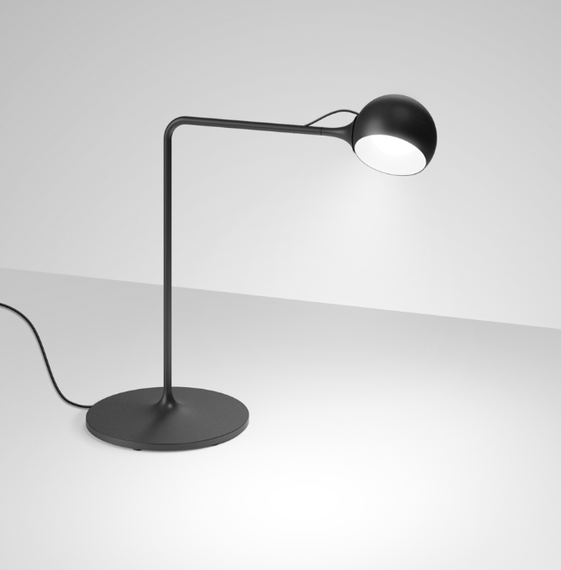 Lampa stołowa Artemide 1110010A Ixa